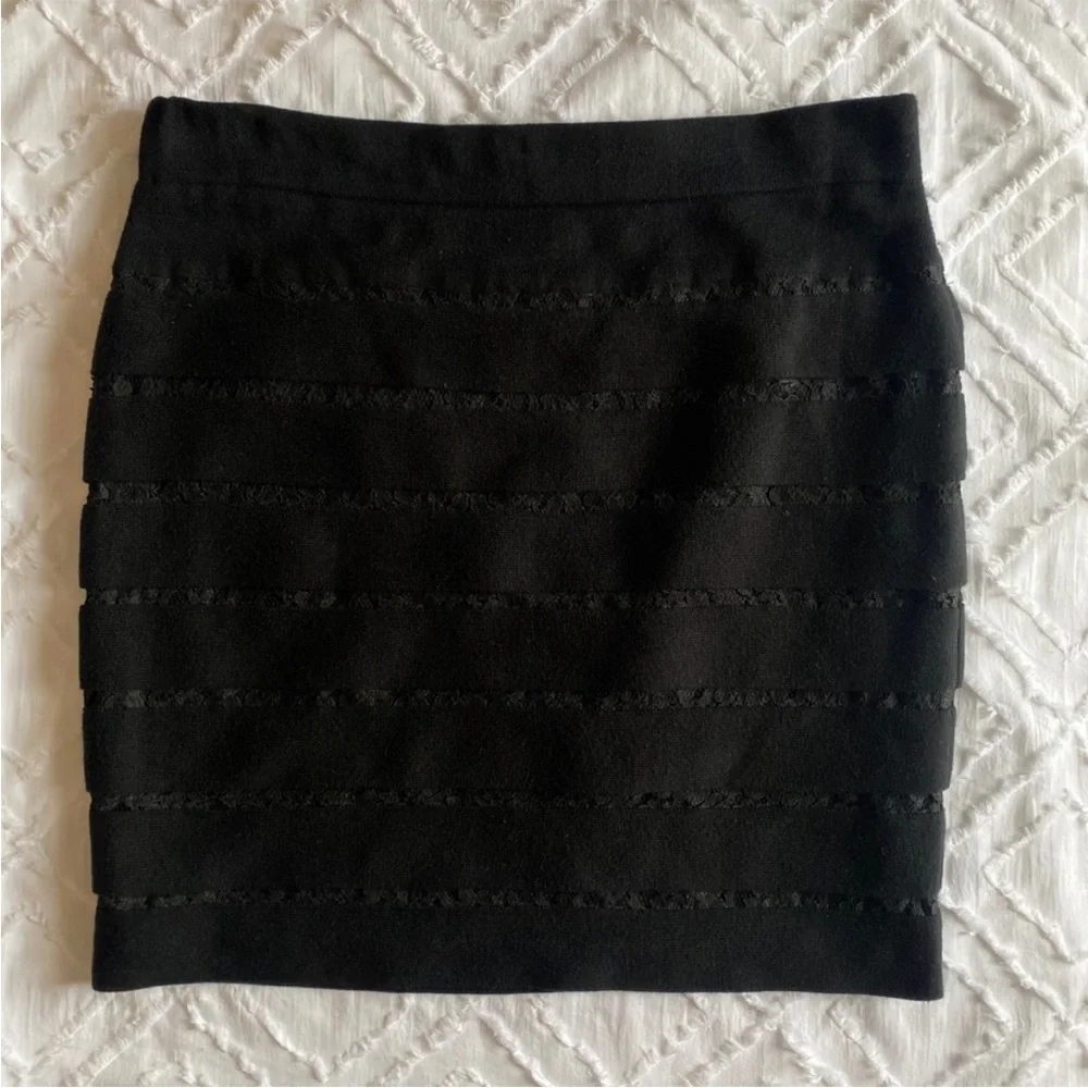 Ann Taylor Black Midi Skirt - Picture 4 of 6